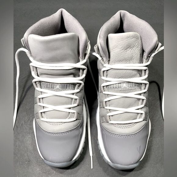 Jordan 11 Retro Cool Grey Sneakers Shoe Size 6.5 Womens or Youth-5Y - Picture 5 of 8